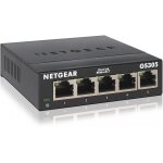 5P Netgear GS305 RM