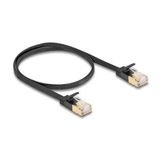 RJ45 Netzwerkkabel Cat.6A Stecker zu Stecker mit robuster Rastnase und Cat.7 Rohflachbandkabel U/FTP 0,5 m schwarz