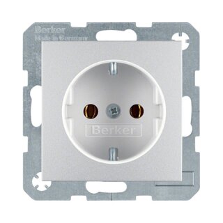 Berker 4743 14 04 UP-Steckdose ALU B.1
